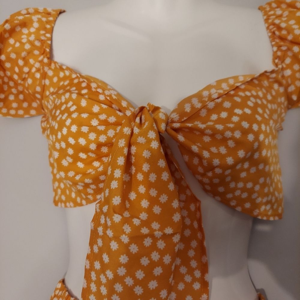 SHEIN 2 Piece Skirt Set - Picture 6 of 8
